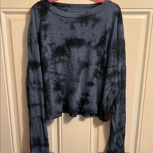 PINK Victoria's Secret Gray Black Crop Hoodie